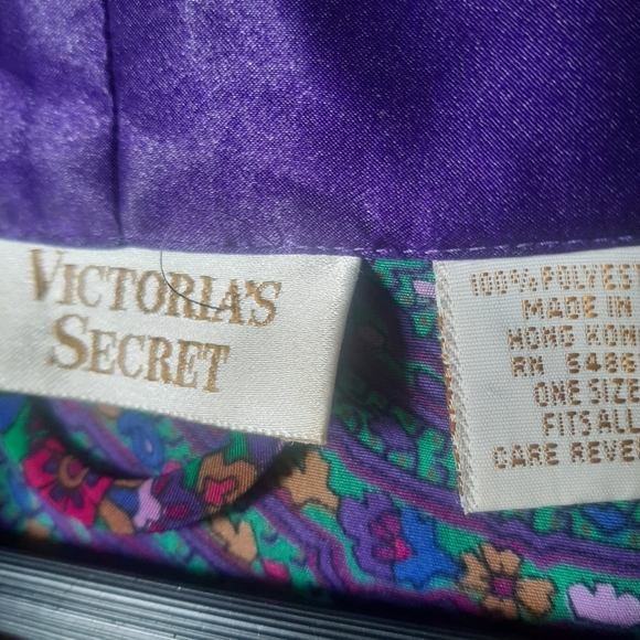 VTG Gold Victoria's Secret Floral Paisley Robe OSFAM - Picture 2 of 11